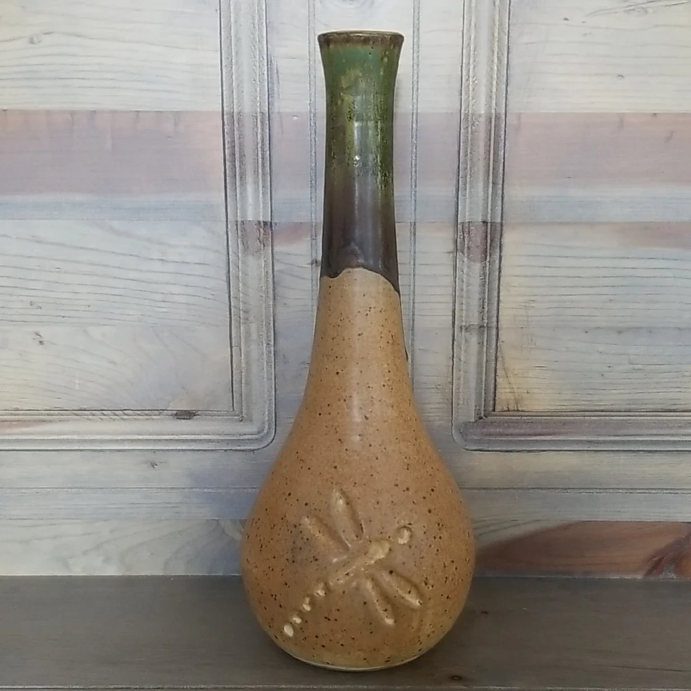 Studio Art Pottery Hand-crafted Stoneware Vase.